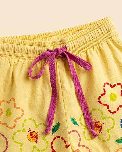 Conjunto amarelo floral