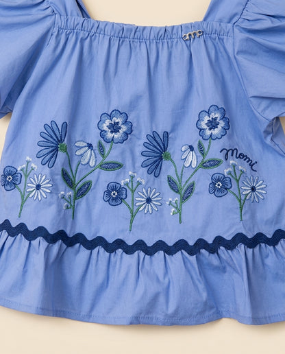 Conjunto azul bordado