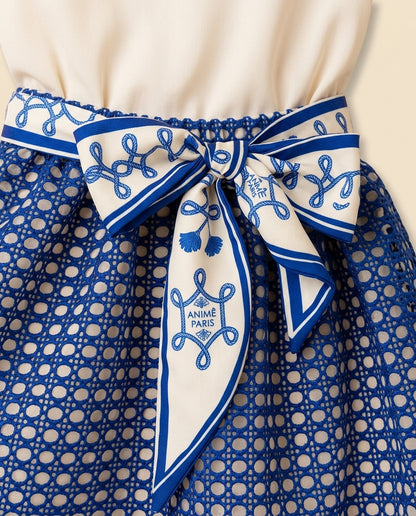 Vestido azul renda