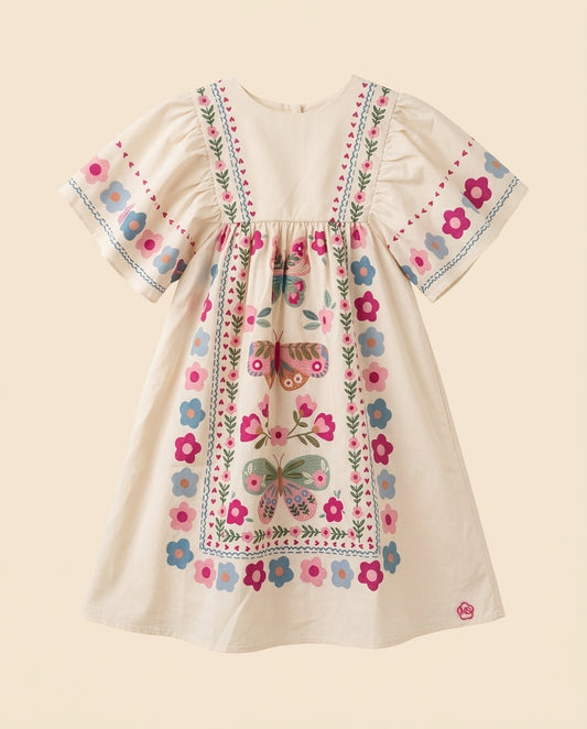 Vestido borboletas e flores