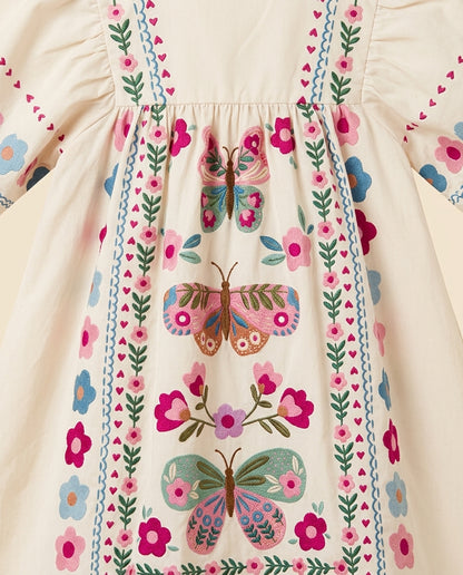 Vestido borboletas e flores