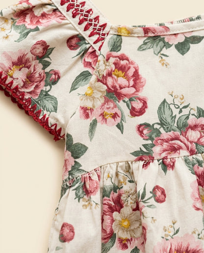 Vestido floral romântico